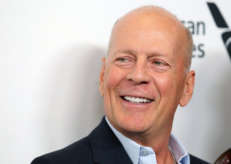 Bruce Willis egészségi állapota miatt felhagy a színészi pályával